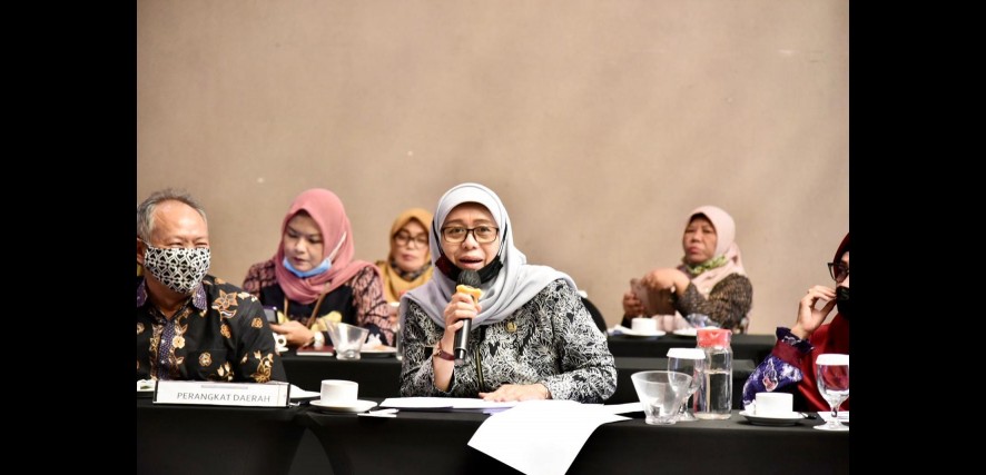 Rapat Pembahasan menetapkan Raperda yang masuk dalam Program Pembentukan Peraturan Daerah Tahun 2021
